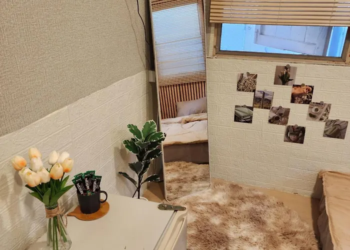 205-olan Place Homely Free Wi-fi And Near Bts Line *